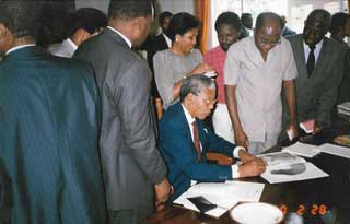 Patsy Robertson With Nelson Mandela